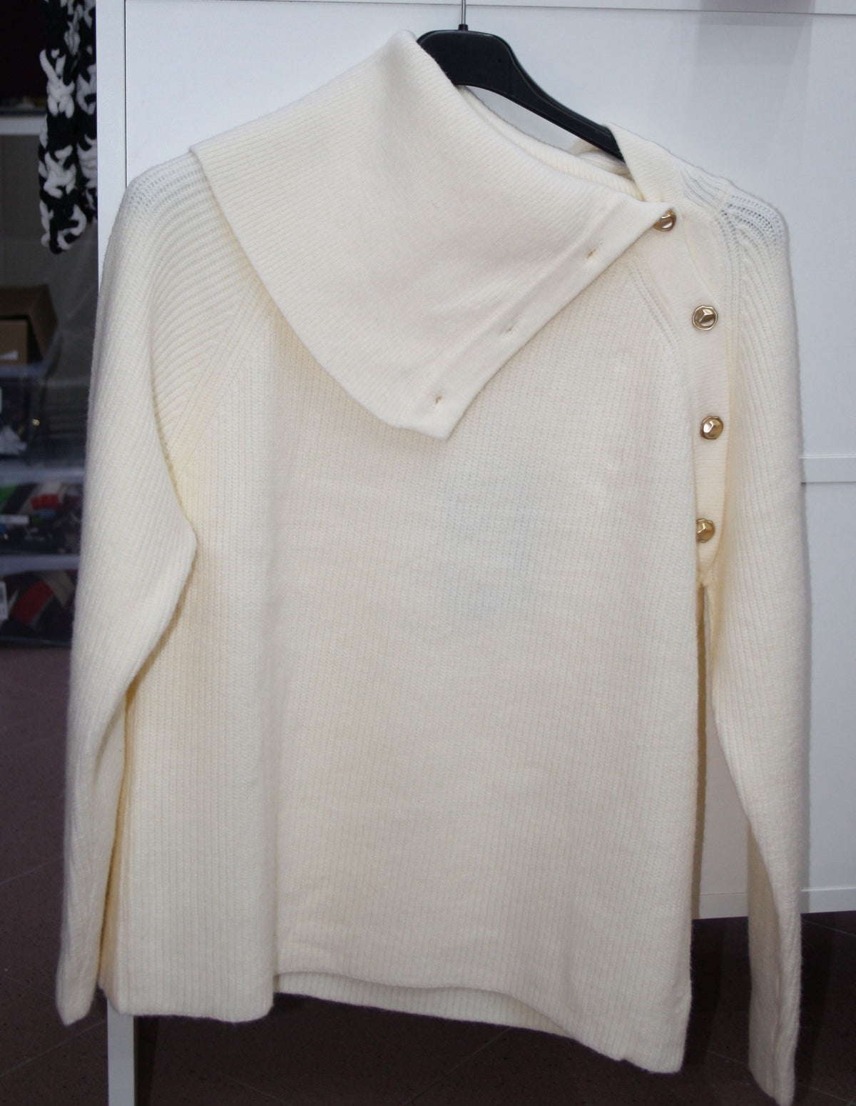 LA BOUTIQUE MAGLIA CON BOTTONI