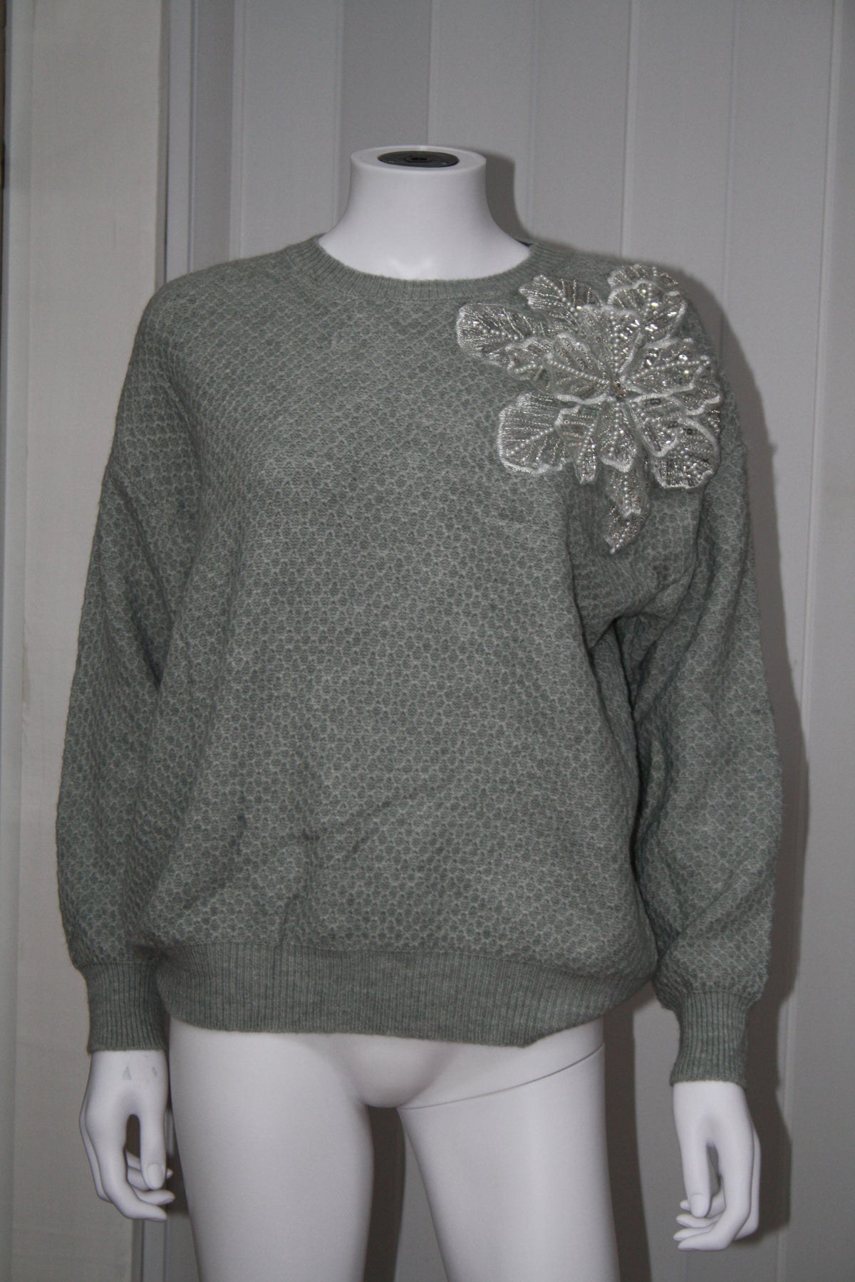 LA BOUTIQUE MAGLIA FIORE SPALLA
