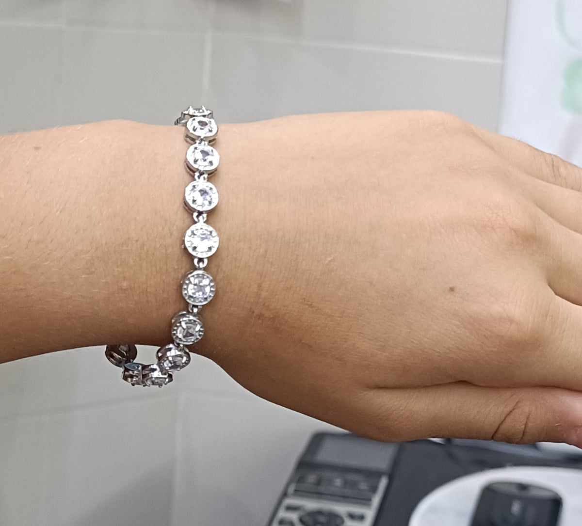 Bracciale con pietre